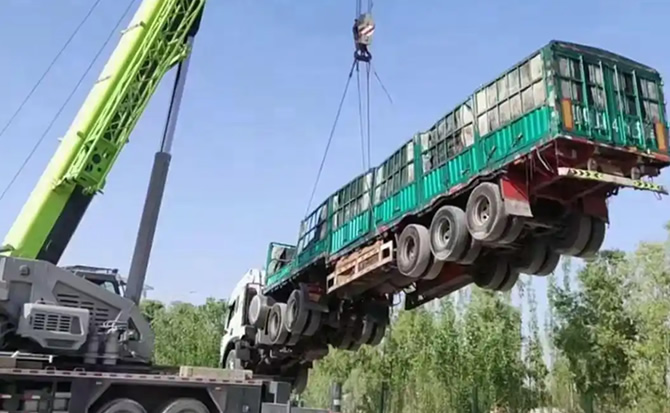 梅县区道路脱困救援案例